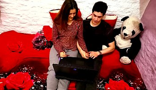 Натянул дома на член худенькую телку