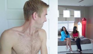 Милфа учит сексу с рыжим парнем молодую девушку