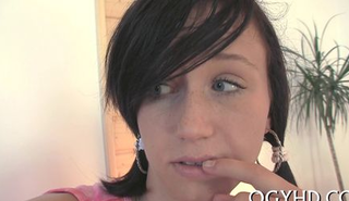 Дед оттрахал свою молодую внучку в киску