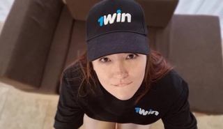 Коллектор нашел должника и выебал его за долги