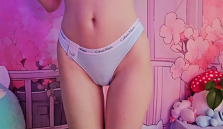 Трахнули на примерке трусиков и стрингов Кальвин Кляйн